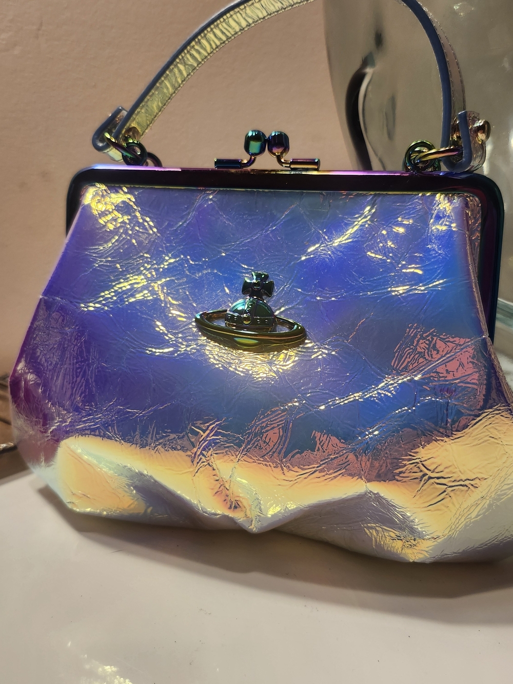 Vivienne Westwood BNIB Iridescent ORB Holographic- Bag - 2019 - Picture 3 of 16